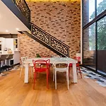 Chic Loft Near Top Dining And Architecture
