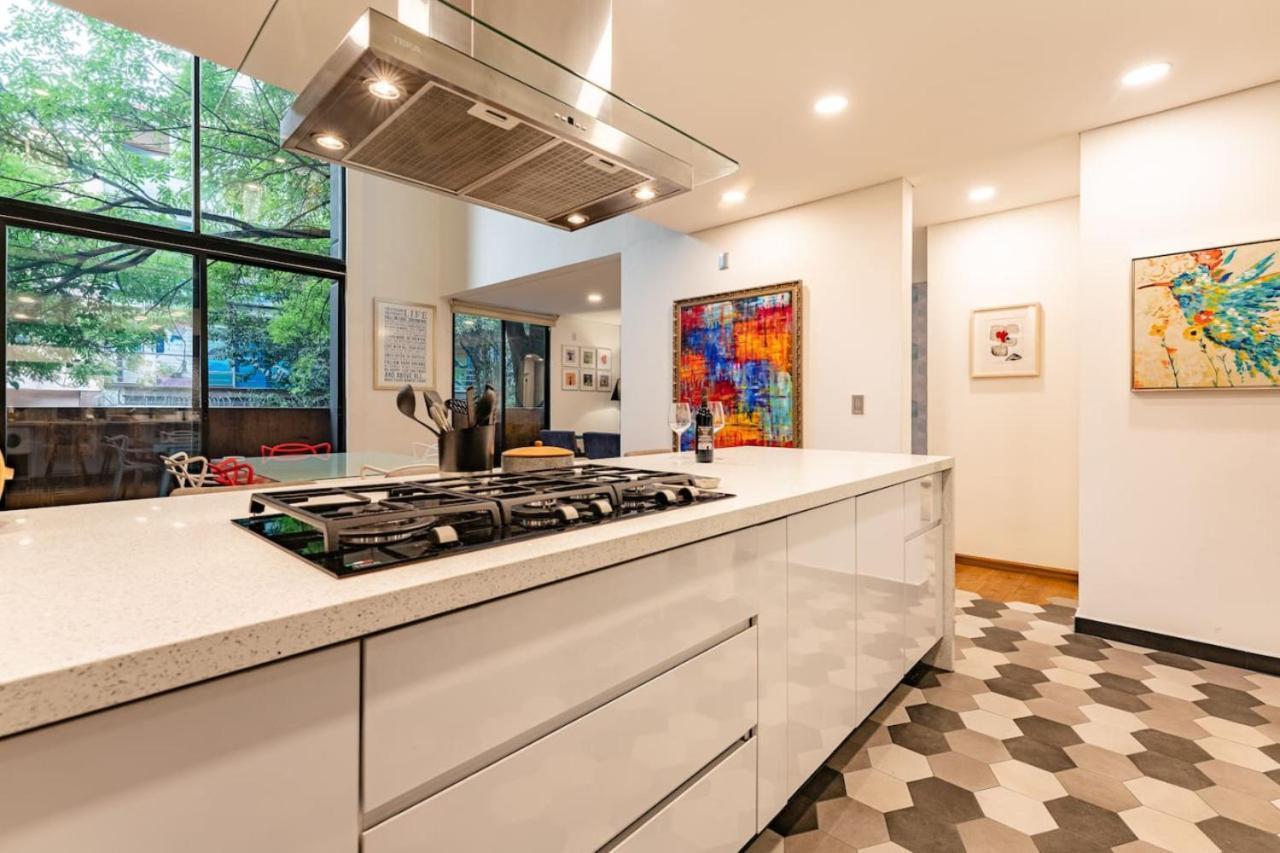 Holiday home Chic Loft Near Dining And Architecture *
